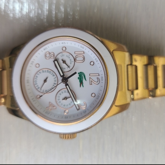 Lacoste Watch - Picture 4 of 9